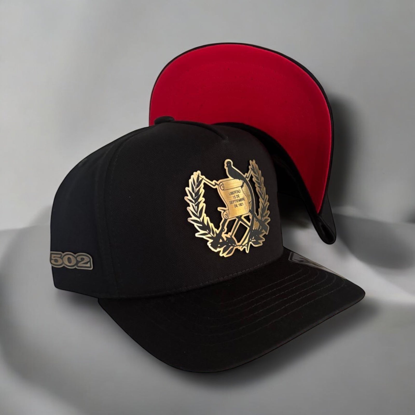 Guatemala Hat Black - Red cap SnapBack Gold plate logo