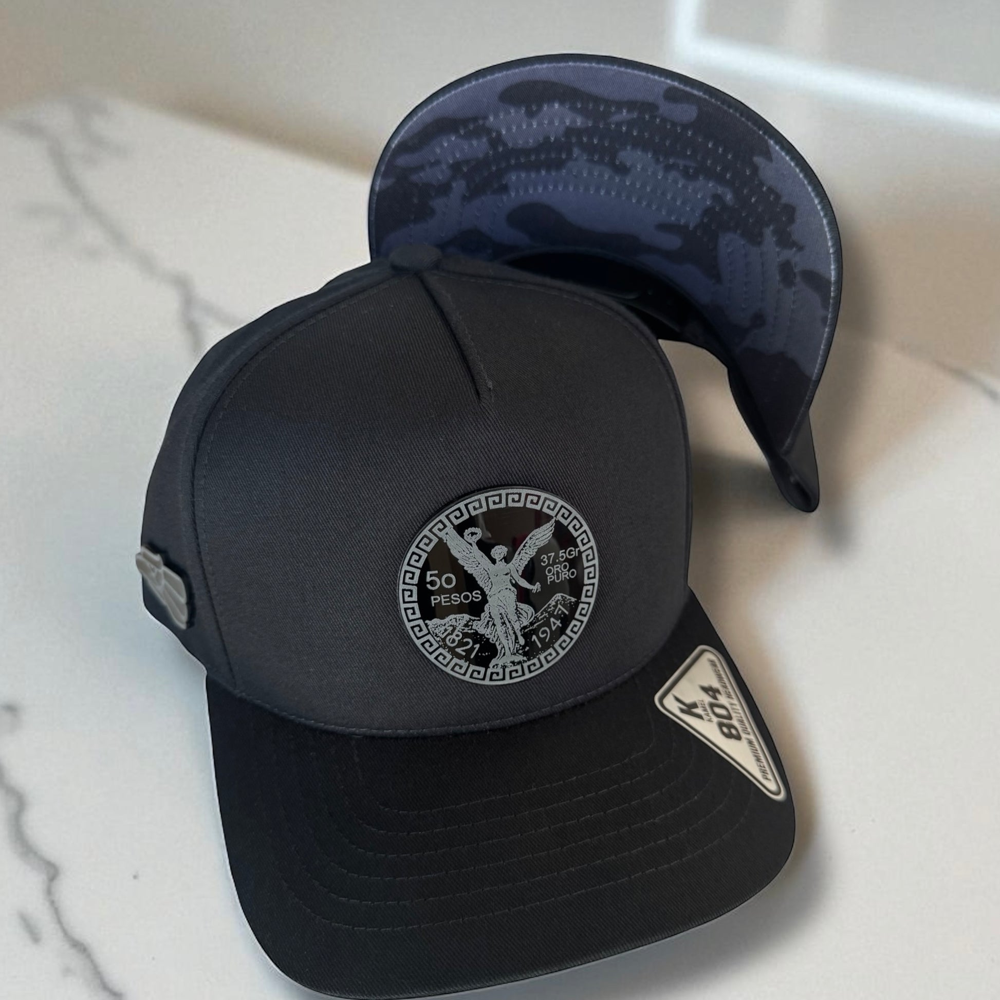 El centenario Hat Black Camo