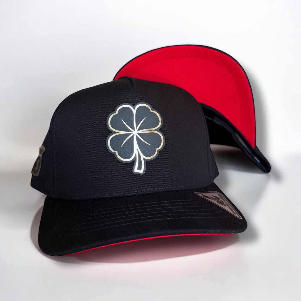 Trebol Dorado Hat Black Red