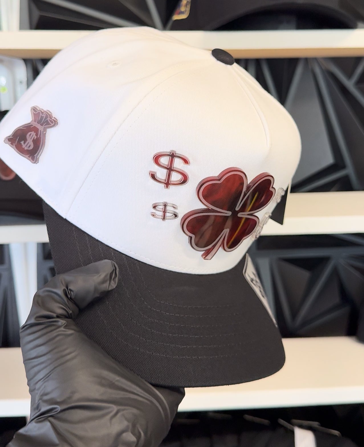 Hat Trebol Rojo Logo SnapBack