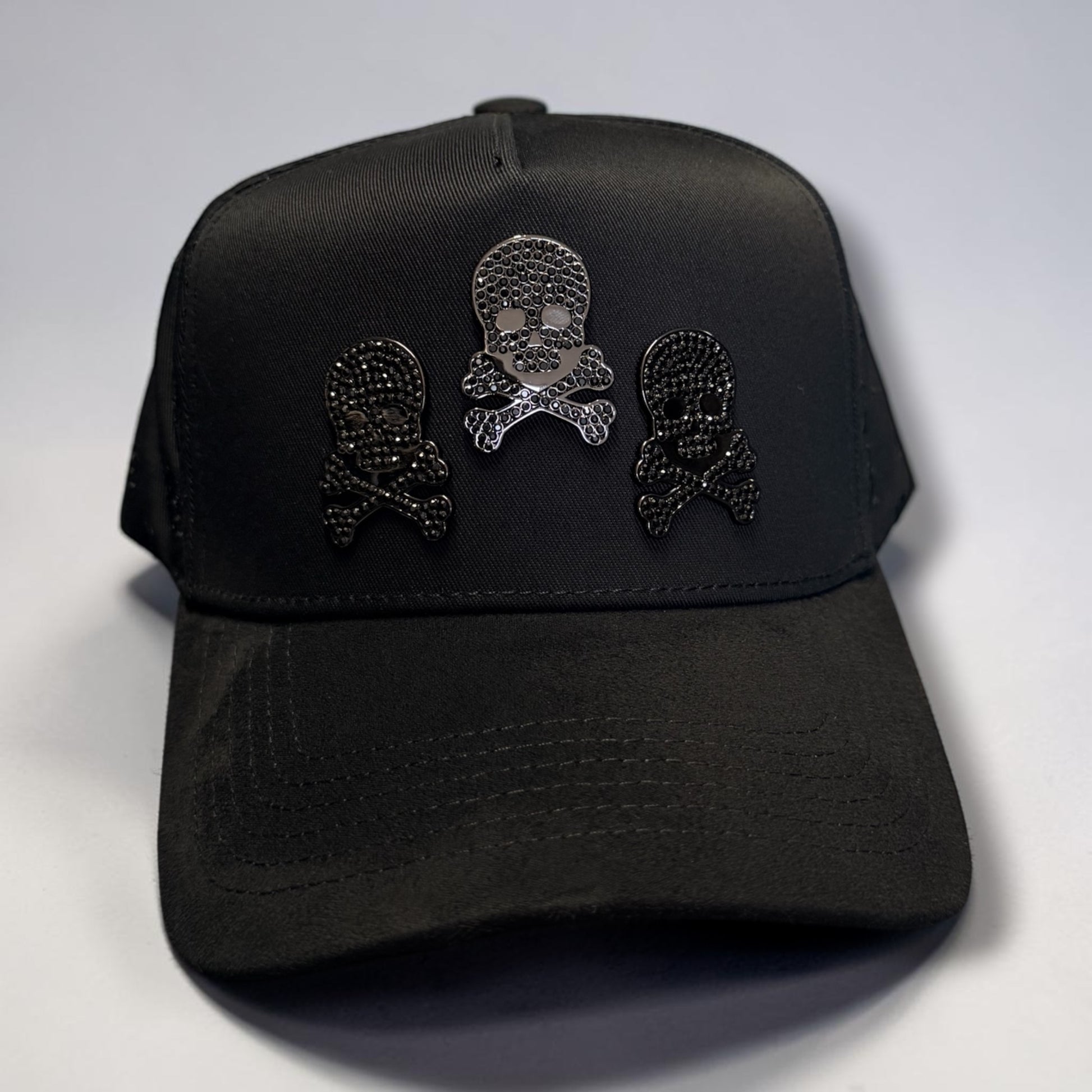 3 Skull hat