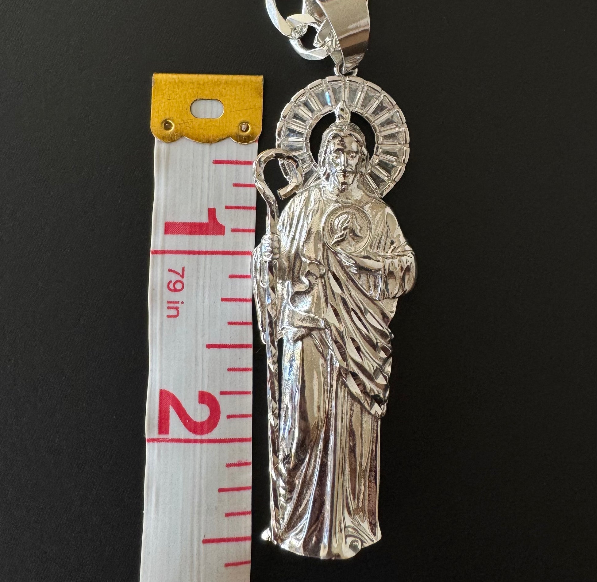 Cadena con dije San Judas